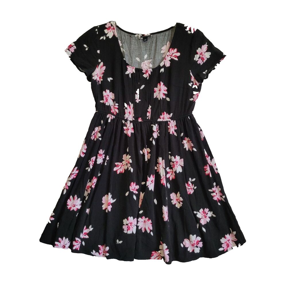 Torrid Dress size 12 Black Pink Flowers Skater Babydoll Short